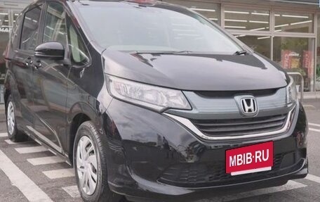 Honda Freed II, 2019 год, 895 000 рублей, 3 фотография