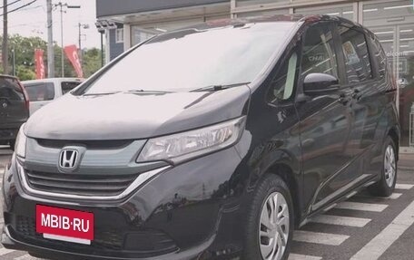 Honda Freed II, 2019 год, 895 000 рублей, 2 фотография