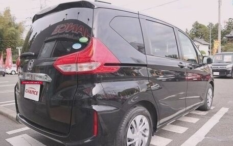 Honda Freed II, 2019 год, 895 000 рублей, 10 фотография