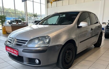 Volkswagen Golf V, 2004 год, 559 000 рублей, 1 фотография