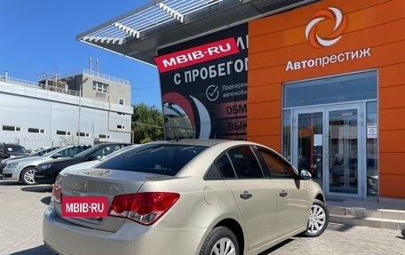 Chevrolet Cruze II, 2010 год, 750 000 рублей, 7 фотография