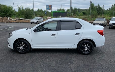 Renault Logan II, 2019 год, 880 000 рублей, 4 фотография