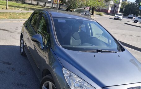 Peugeot 308 II, 2010 год, 600 000 рублей, 2 фотография