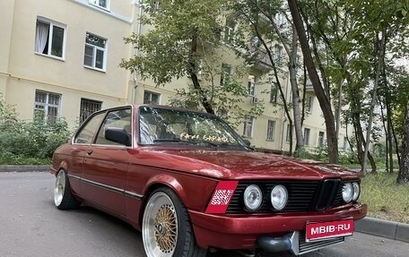 BMW 3 серия, 1982 год, 700 000 рублей, 1 фотография