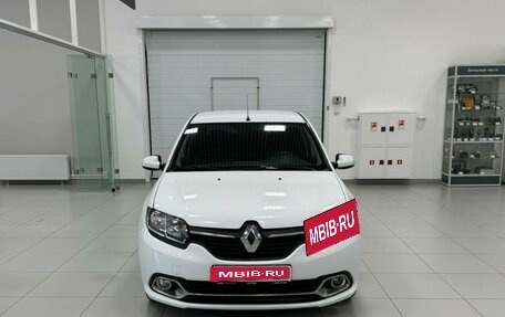 Renault Logan II, 2014 год, 600 000 рублей, 2 фотография