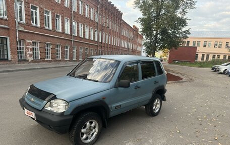 Chevrolet Niva I рестайлинг, 2006 год, 265 000 рублей, 2 фотография