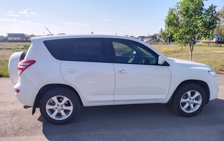 Toyota RAV4, 2011 год, 1 750 000 рублей, 6 фотография