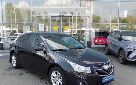 Chevrolet Cruze II, 2013 год, 959 000 рублей, 3 фотография