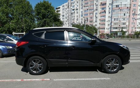 Hyundai ix35 I рестайлинг, 2015 год, 1 950 000 рублей, 2 фотография