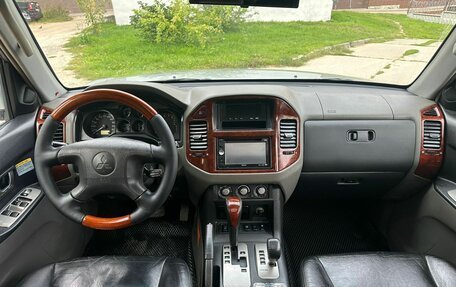 Mitsubishi Pajero III рестайлинг, 2004 год, 1 090 000 рублей, 14 фотография