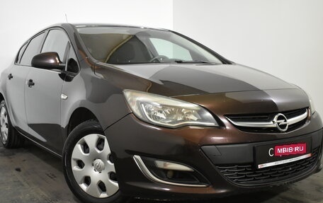 Opel Astra J, 2013 год, 679 000 рублей, 1 фотография