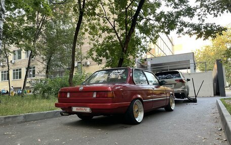 BMW 3 серия, 1982 год, 700 000 рублей, 4 фотография