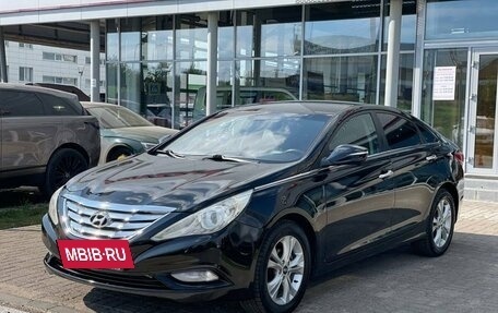 Hyundai Sonata VI, 2010 год, 1 000 000 рублей, 2 фотография