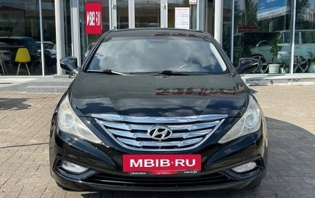 Hyundai Sonata VI, 2010 год, 1 000 000 рублей, 3 фотография