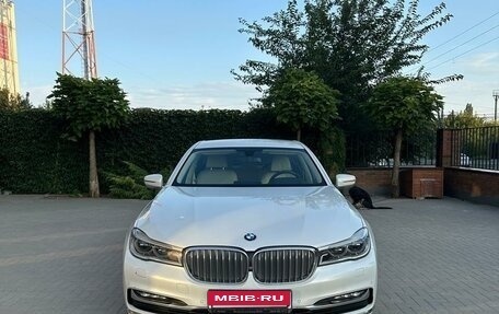 BMW 7 серия, 2017 год, 4 600 000 рублей, 2 фотография