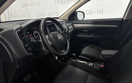 Mitsubishi Outlander III рестайлинг 3, 2012 год, 1 420 000 рублей, 8 фотография