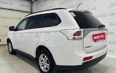 Mitsubishi Outlander III рестайлинг 3, 2012 год, 1 420 000 рублей, 6 фотография