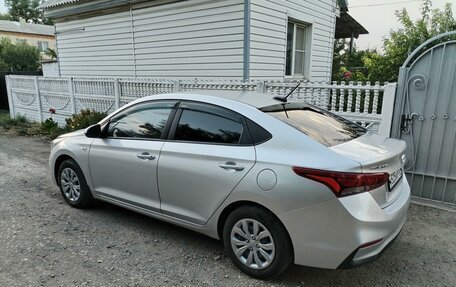 Hyundai Solaris II рестайлинг, 2019 год, 1 417 000 рублей, 3 фотография