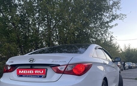 Hyundai Sonata VI, 2011 год, 1 150 000 рублей, 7 фотография