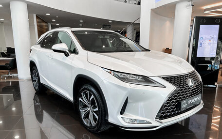 Lexus RX IV рестайлинг, 2021 год, 6 706 000 рублей, 3 фотография