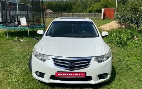 Honda Accord VIII рестайлинг, 2012 год, 1 650 000 рублей, 2 фотография