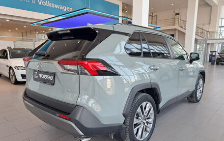 Toyota RAV4, 2020 год, 3 898 000 рублей, 5 фотография