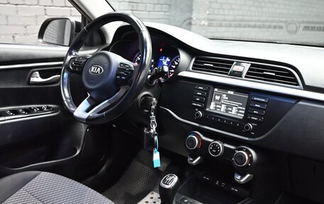 KIA Rio IV, 2017 год, 1 650 000 рублей, 13 фотография