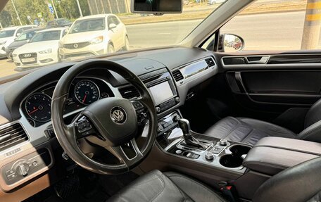 Volkswagen Touareg III, 2015 год, 2 750 000 рублей, 7 фотография