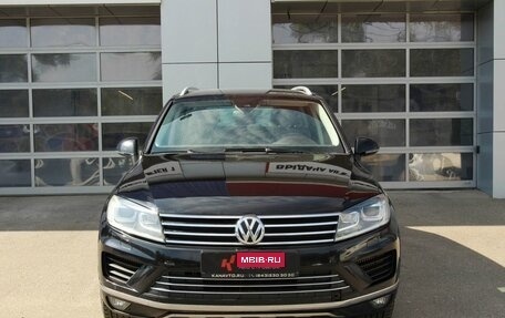 Volkswagen Touareg III, 2015 год, 2 750 000 рублей, 3 фотография