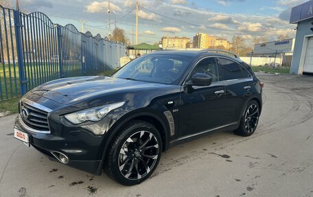 Infiniti QX70, 2014 год, 2 100 000 рублей, 3 фотография