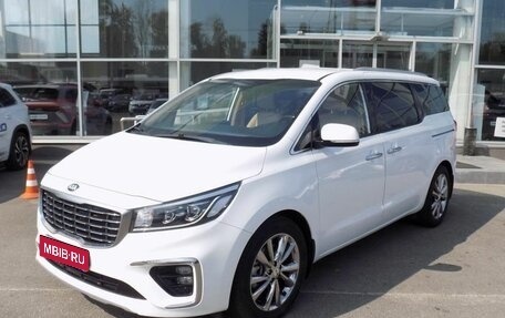 KIA Carnival III, 2018 год, 2 827 000 рублей, 1 фотография