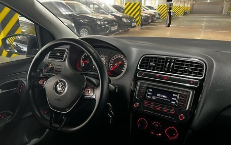 Volkswagen Polo VI (EU Market), 2017 год, 1 249 000 рублей, 25 фотография