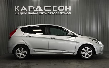 Hyundai Solaris II рестайлинг, 2013 год, 800 000 рублей, 6 фотография