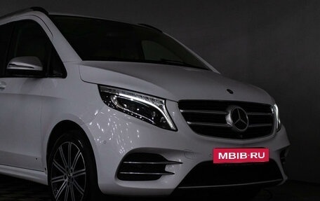 Mercedes-Benz V-Класс, 2018 год, 6 250 000 рублей, 35 фотография