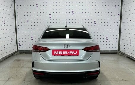 Hyundai Solaris II рестайлинг, 2022 год, 1 680 000 рублей, 6 фотография