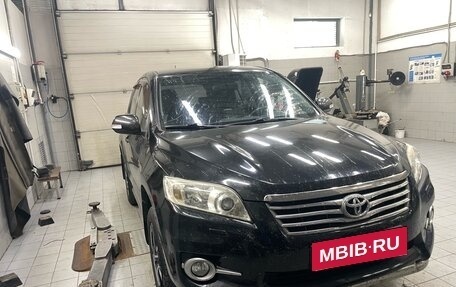 Toyota RAV4, 2011 год, 1 490 000 рублей, 2 фотография