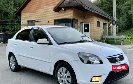 KIA Rio II, 2011 год, 665 000 рублей, 2 фотография