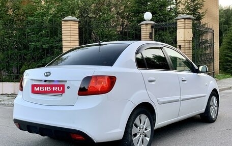 KIA Rio II, 2011 год, 665 000 рублей, 5 фотография