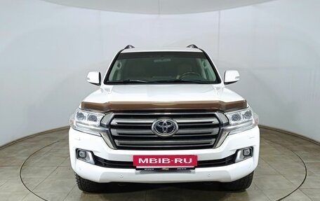 Toyota Land Cruiser 200, 2015 год, 5 499 000 рублей, 2 фотография