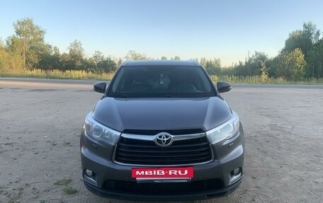 Toyota Highlander III, 2014 год, 3 250 000 рублей, 19 фотография