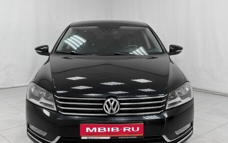 Volkswagen Passat B7, 2011 год, 1 060 000 рублей, 2 фотография