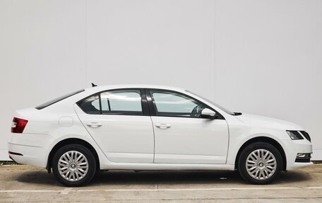 Skoda Octavia, 2019 год, 1 869 000 рублей, 5 фотография