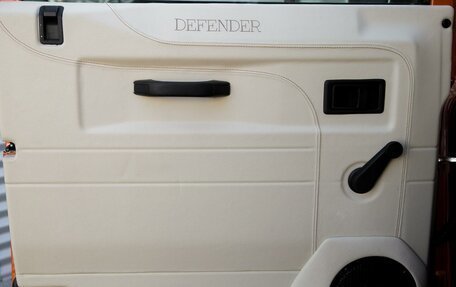 Land Rover Defender I, 2012 год, 7 500 000 рублей, 24 фотография