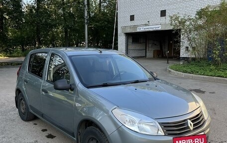 Renault Sandero I, 2011 год, 570 000 рублей, 2 фотография