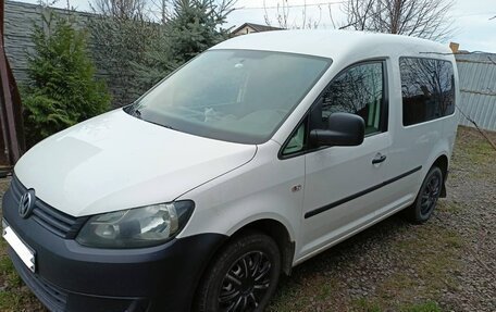 Volkswagen Caddy III рестайлинг, 2012 год, 850 000 рублей, 2 фотография