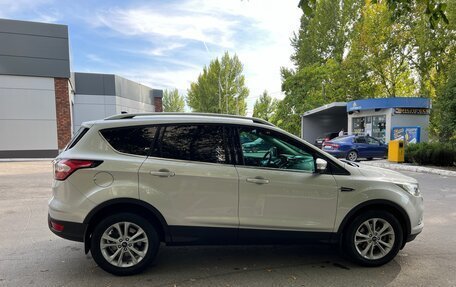 Ford Kuga III, 2019 год, 2 330 000 рублей, 4 фотография