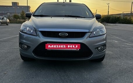 Ford Focus II рестайлинг, 2010 год, 700 000 рублей, 2 фотография