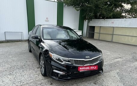 KIA Optima IV, 2018 год, 2 300 000 рублей, 10 фотография