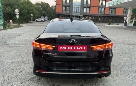 KIA Optima IV, 2018 год, 2 300 000 рублей, 13 фотография