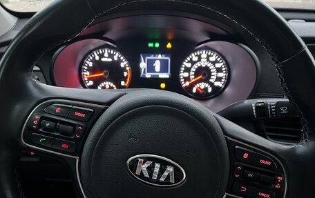 KIA Optima IV, 2018 год, 2 300 000 рублей, 26 фотография